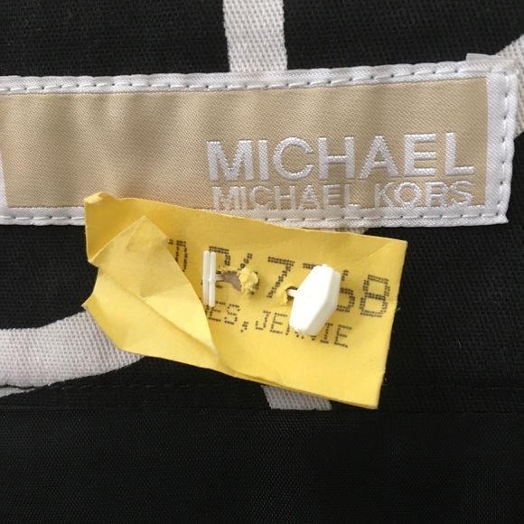 Michael Kors Black and White Giraffe Print Mini Cotton Skirt Gold Zippers 8P - Picture 5 of 6